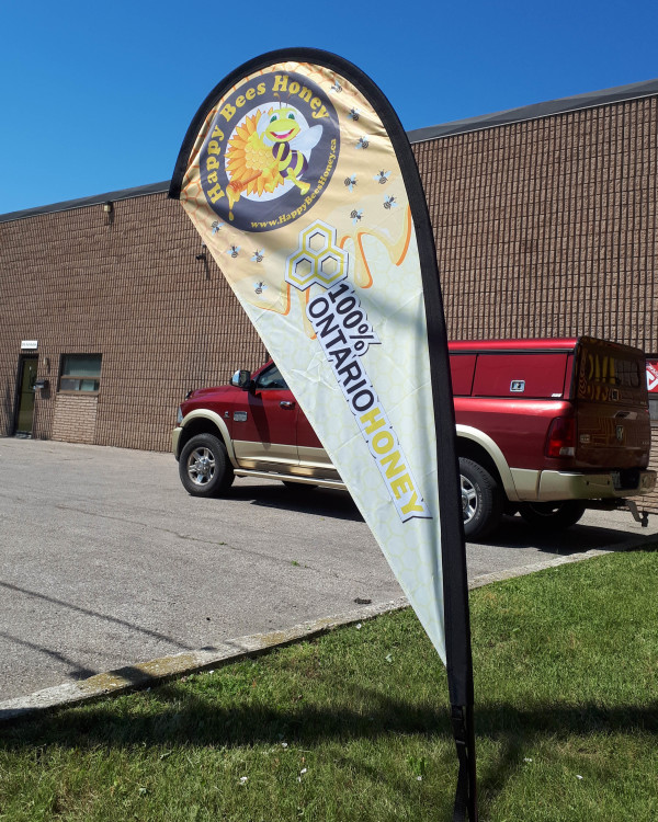 Feather, teardrop or rectangle Flags and banners